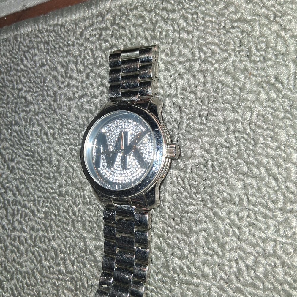 Michael Kors Metallic Silver Timepiece